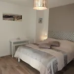 Oda ve Kahvaltı Maison Lucilda