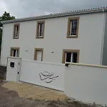 Oda ve Kahvaltı Maison Lucilda