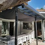 Oda ve Kahvaltı Maison Lucilda Pessac