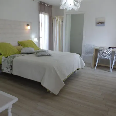 Alojamento de Acomodação e Pequeno-almoço Maison Lucilda Pessac