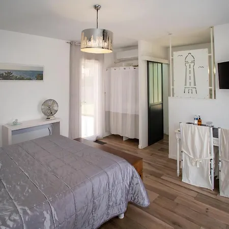 Maison Lucilda Alojamento de Acomodação e Pequeno-almoço