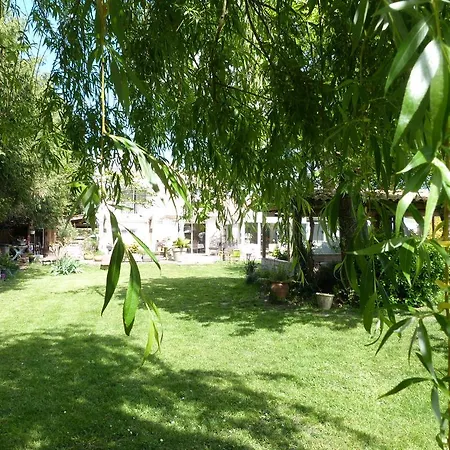 Maison Lucilda 3* Пессак