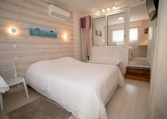 Maison Lucilda 3* Pessac