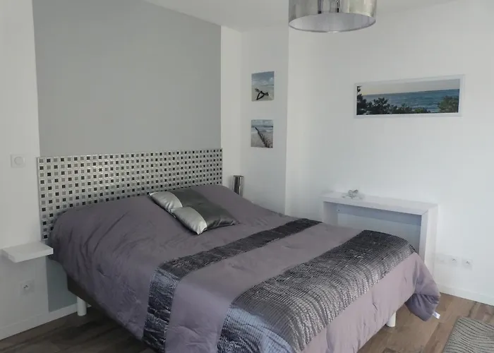 Maison Lucilda Bed & Breakfast 3*