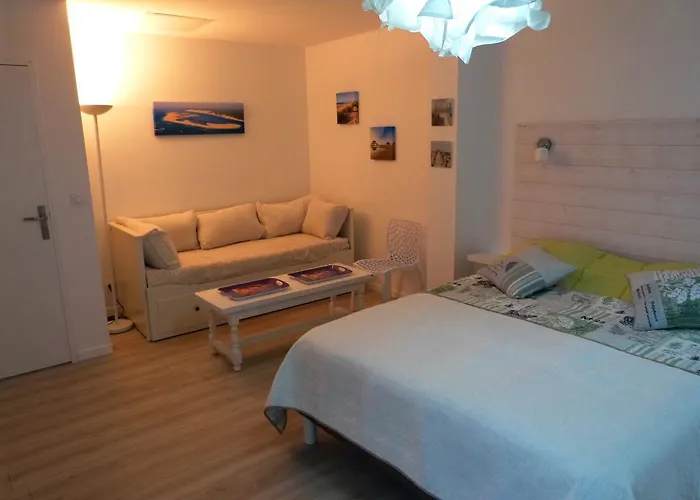 Bed & Breakfast Maison Lucilda Pessac