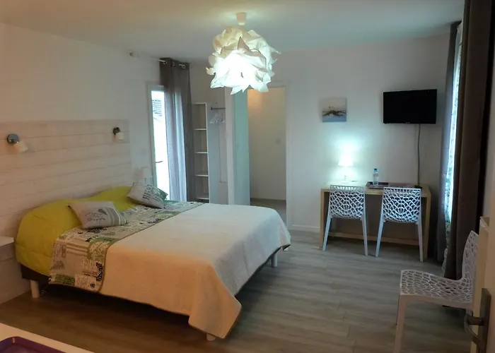 Bed & Breakfast Maison Lucilda Pessac