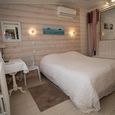 Maison Lucilda Bed & Breakfast