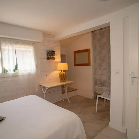 Maison Lucilda 3*